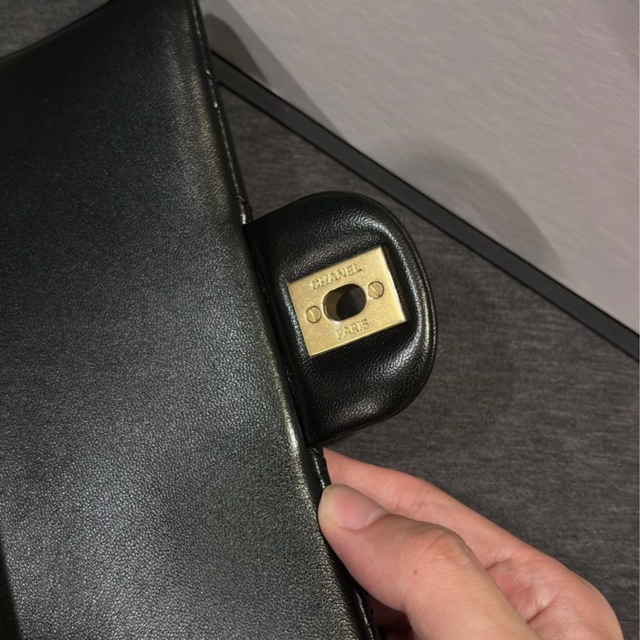 巴黎總店 Chanel 金球cf20 黑金-7