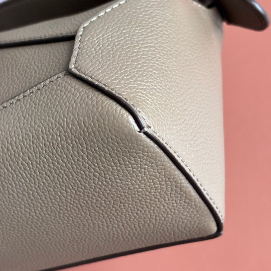 ::LOEWE:: 墨綠色手提斜背兩用包 Mini Puzzle Edge bag in soft grained calfskin-13