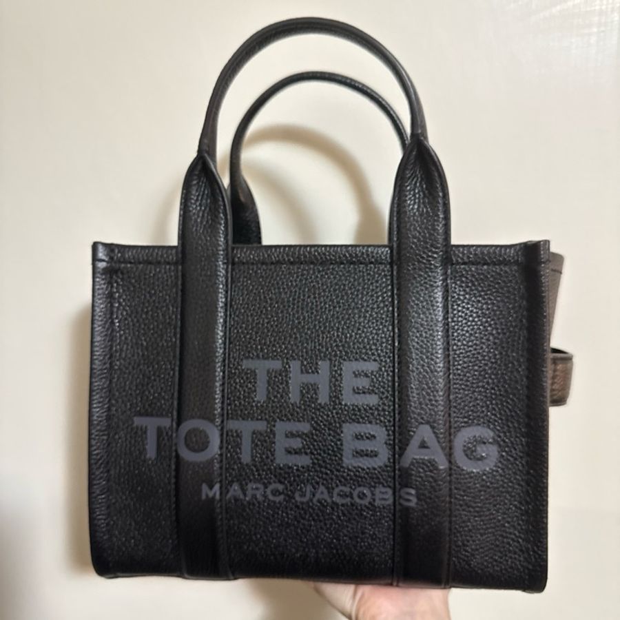 Marc Jacobs The Leather Small Tote bag 黑色小牛皮托特包-6