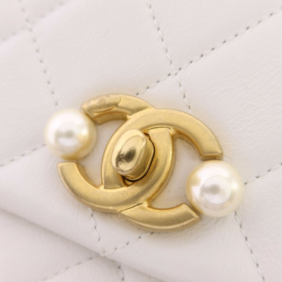 CHANEL 牛皮皮革Shoulder Bag金扣鏈帶肩背袋-10