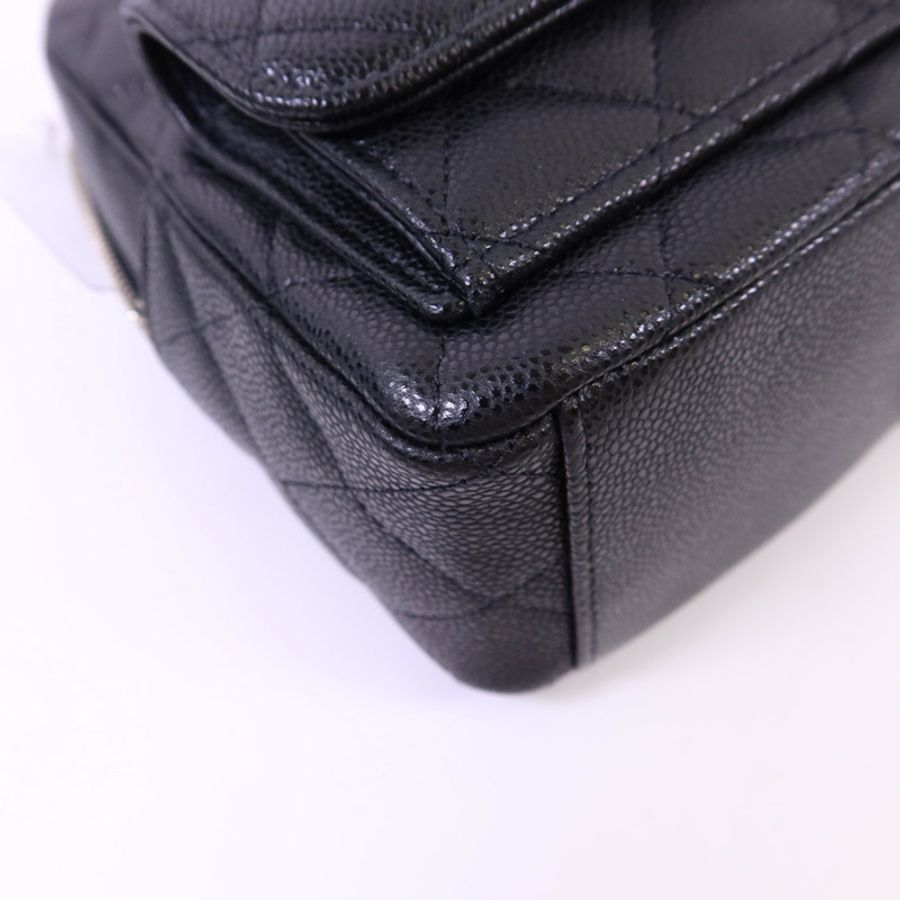 CHANEL 牛皮皮革Mini Backpack銀扣背包-11