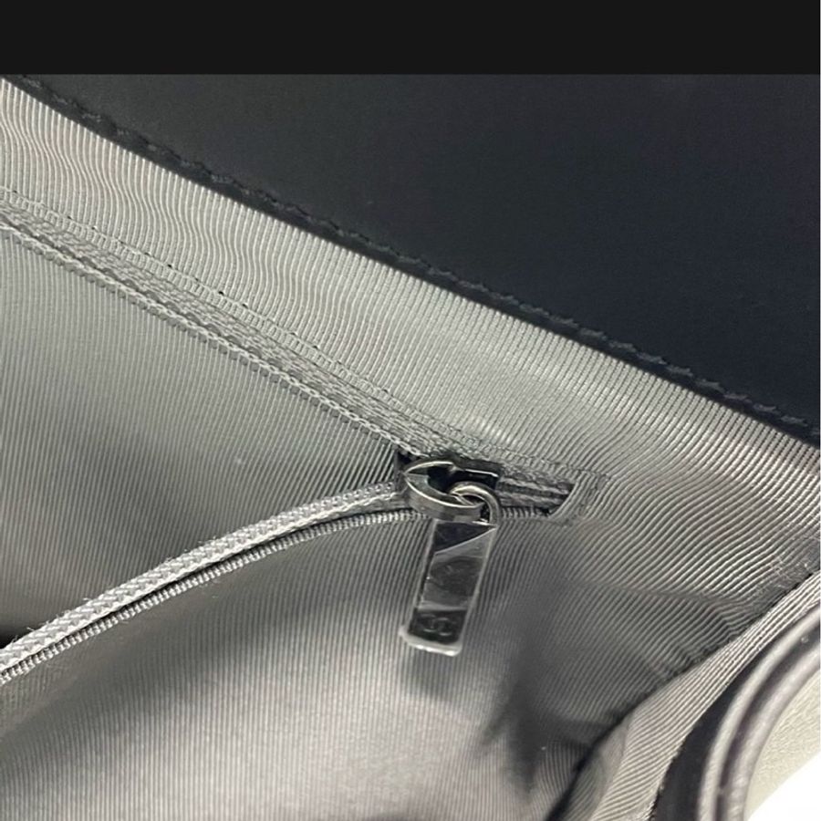 👜 Chanel Le Boy 托特包｜菱格牛皮｜黑銀-15