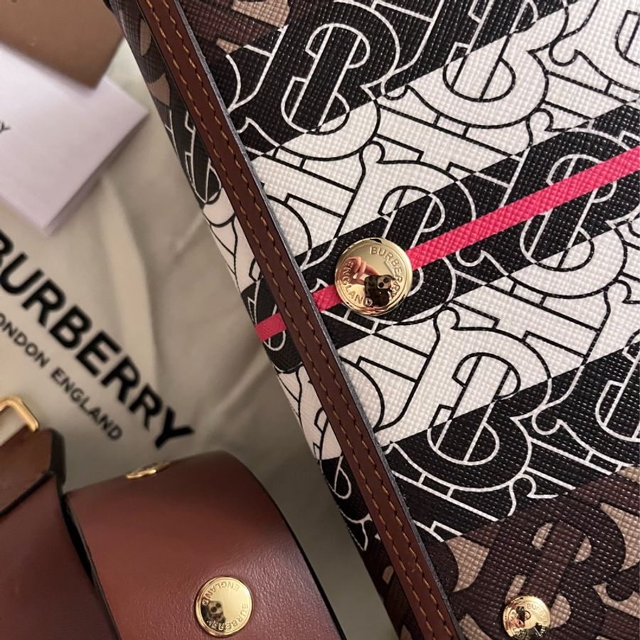 Burberry BT 印花郵差包 精品斜背包 附防塵袋保卡|淘氣善良・尋寶-2