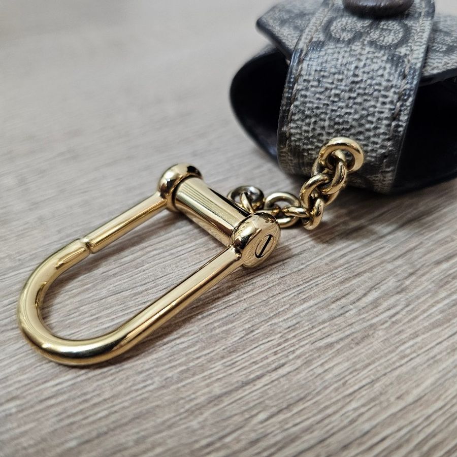 [絕版好物❣️] Gucci 老花金釦Airpods1代2代耳機套/吊飾-7