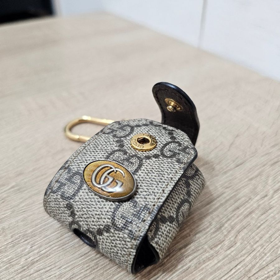 [絕版好物❣️] Gucci 老花金釦Airpods1代2代耳機套/吊飾-13