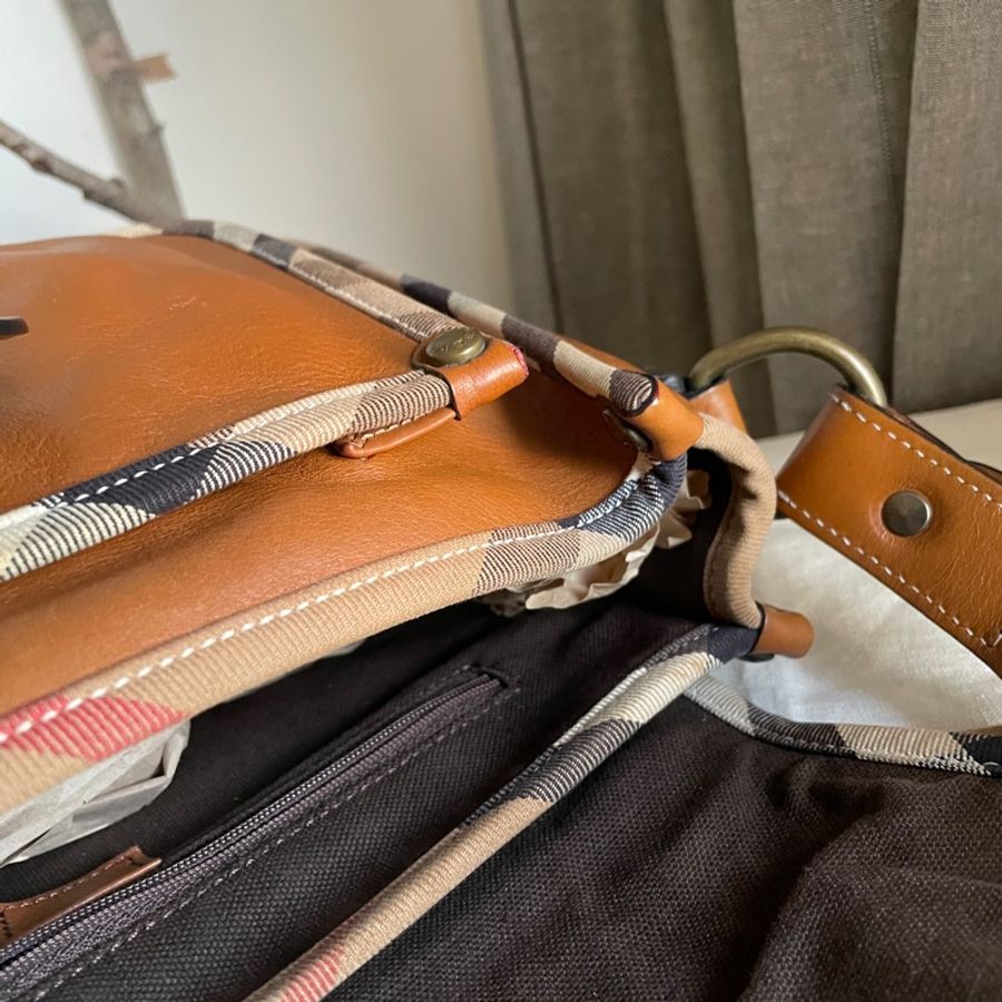 🍎優惠中🍎Burberry郵差包/大馬鞍/翻蓋包/斜背包/側背包🇬🇧正品🇬🇧況好🇬🇧男女適用🇬🇧英式風格🇬🇧學院風-41