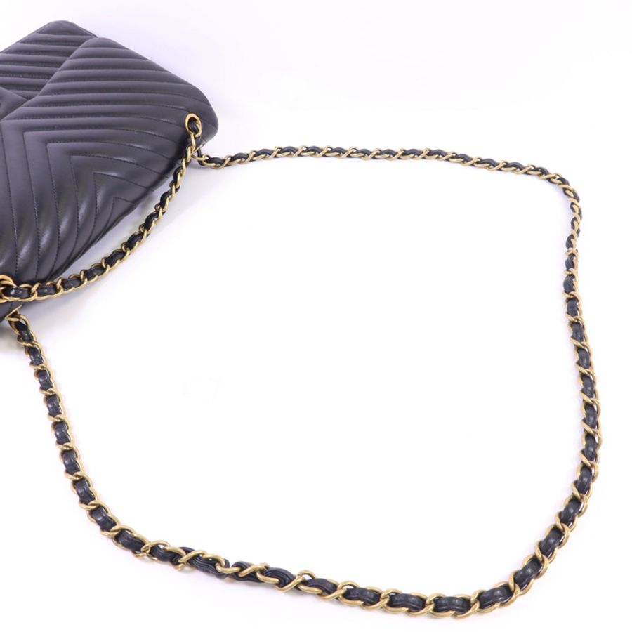 CHANEL 羊皮皮革Classic Jumbo金扣鏈帶手挽肩背兩用袋-4