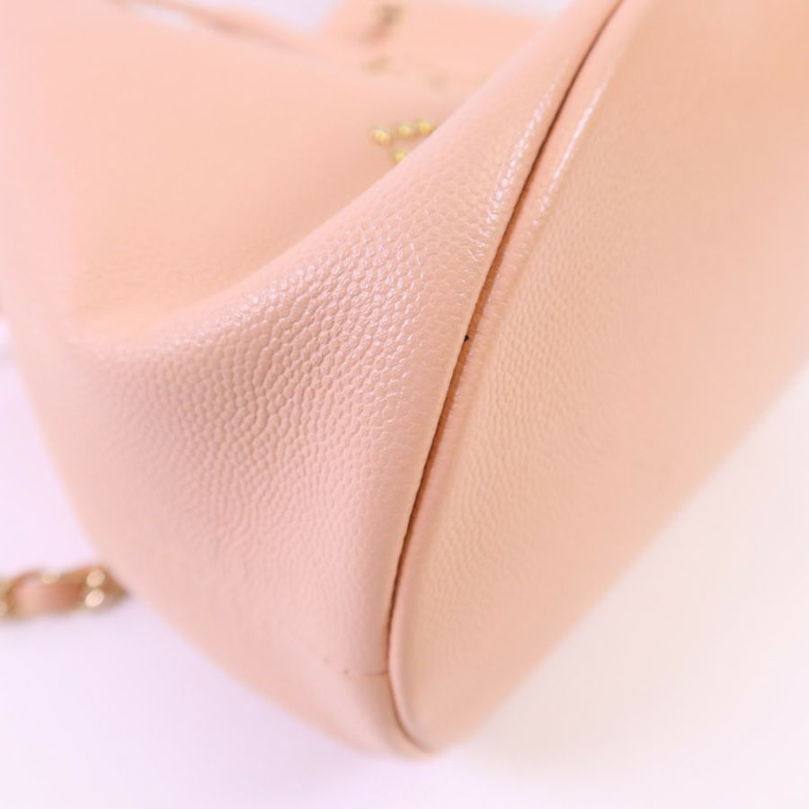 CHANEL 牛皮皮革Rivet Drawstring Bucket金扣肩背袋-13