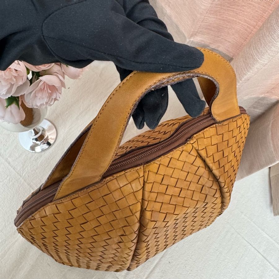 Bottega Veneta 經典棕色 小羊皮 編織包 中古 手提vintage 大容量-17