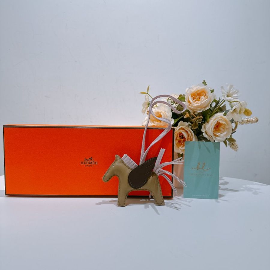 TW4656 Hermes 愛馬仕飛馬吊飾Rodeo Pegase Charm PM Swift-0