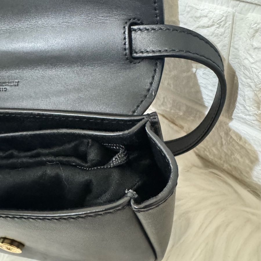 YSL Saint Laurent KAIA 小款滑面牛皮馬鞍-15