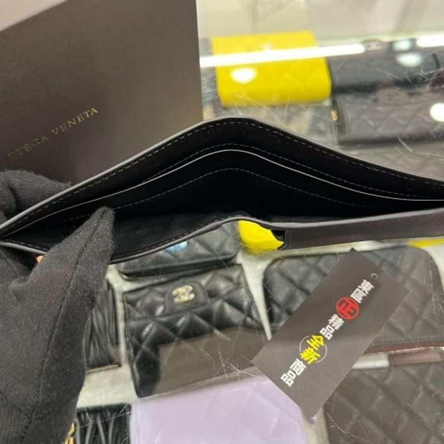 東區正精品㊣ BOTTEGA VENETA BV 193642 全新黑色全皮編織內零錢袋短夾 RA1853-2