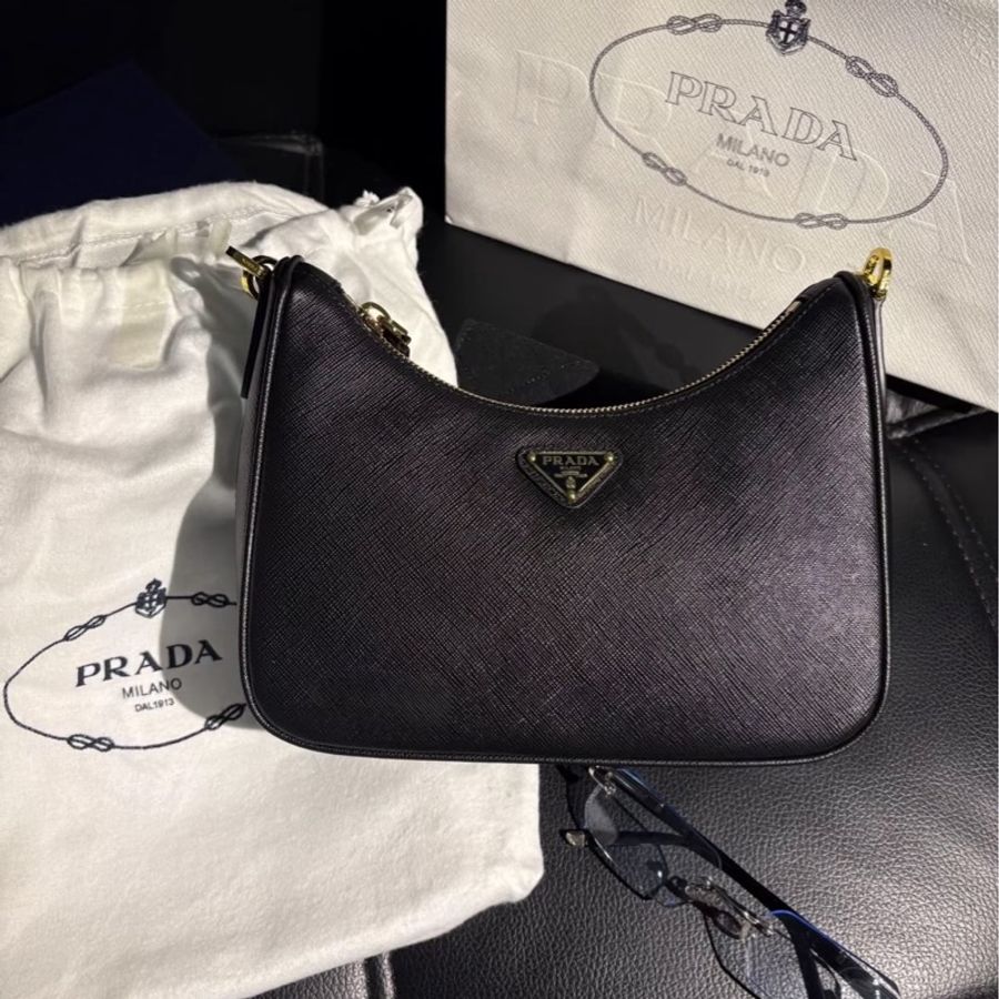 🏷️ Prada |Re-Edition Saffiano 牛皮手袋-3