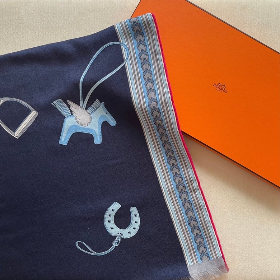 全新 清貨🧡 Hermes cashmere 頸巾 羊绒 圍巾 🐴 Et Gris Gris rectangle-3