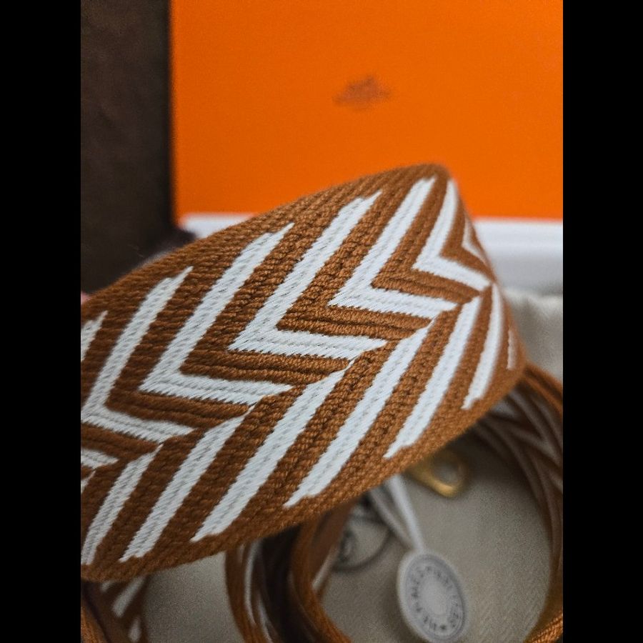 (全新品)愛馬仕50mm肩帶金棕金釦105長-1