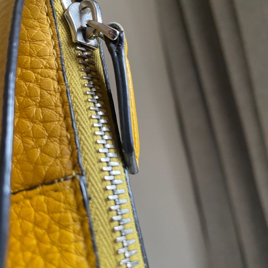 é»è²çŒè²¡ðFendi ææ©å
/æèå
/ è©èå
/å¡å
/é¢å
/è
°å
/WOCðæ£åðæ³äžé¯ðç·å¥³çå¯ðé»è²æè²¡-22