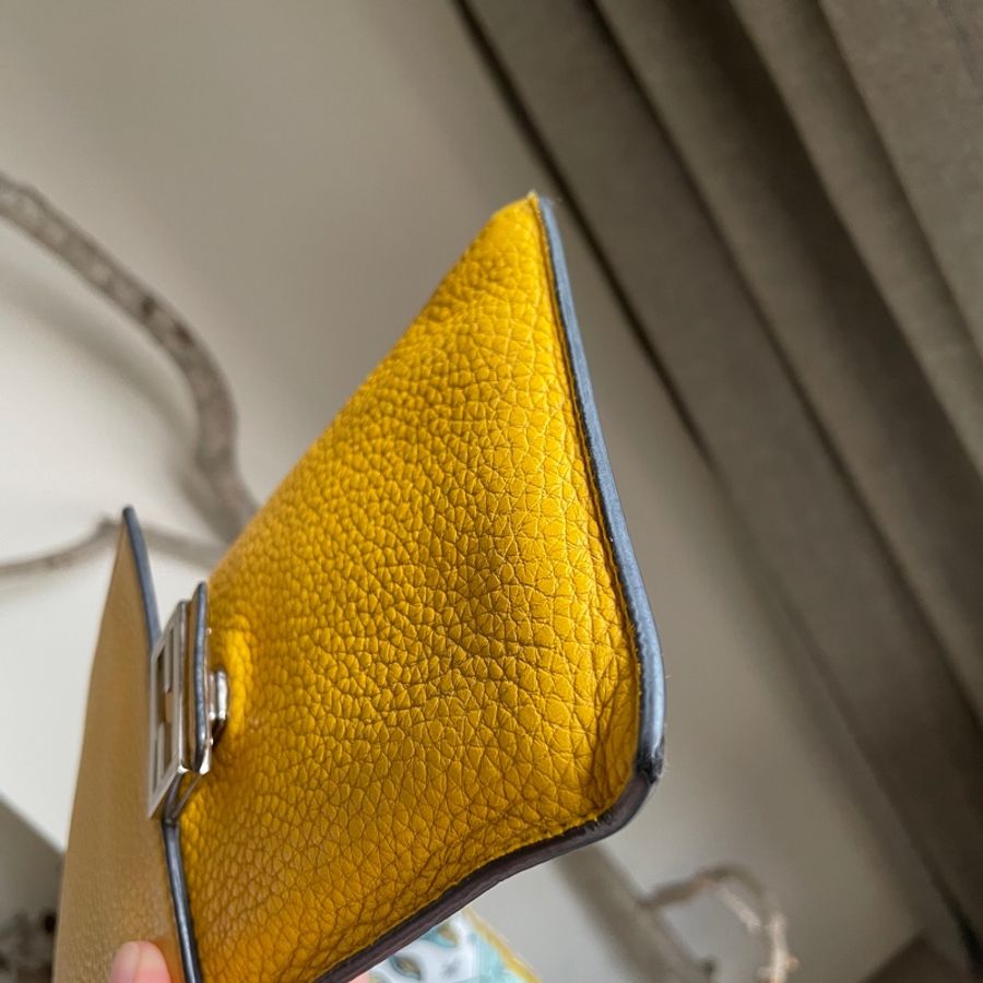 é»è²çŒè²¡ðFendi ææ©å
/æèå
/ è©èå
/å¡å
/é¢å
/è
°å
/WOCðæ£åðæ³äžé¯ðç·å¥³çå¯ðé»è²æè²¡-24