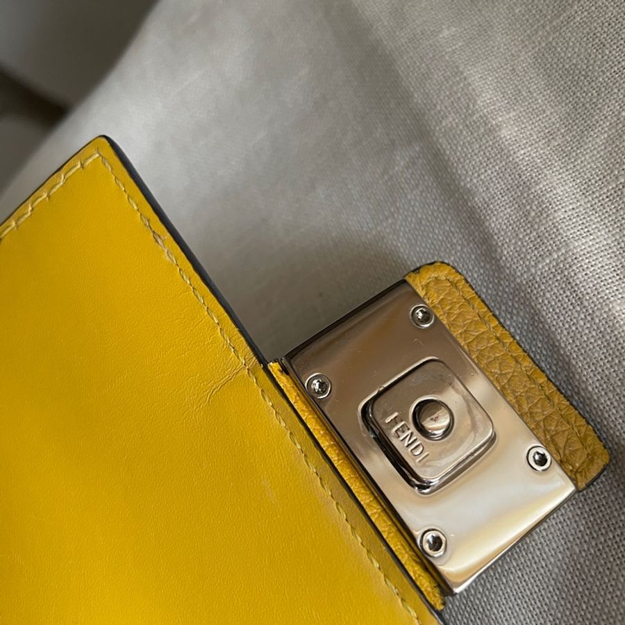 é»è²çŒè²¡ðFendi ææ©å
/æèå
/ è©èå
/å¡å
/é¢å
/è
°å
/WOCðæ£åðæ³äžé¯ðç·å¥³çå¯ðé»è²æè²¡-53
