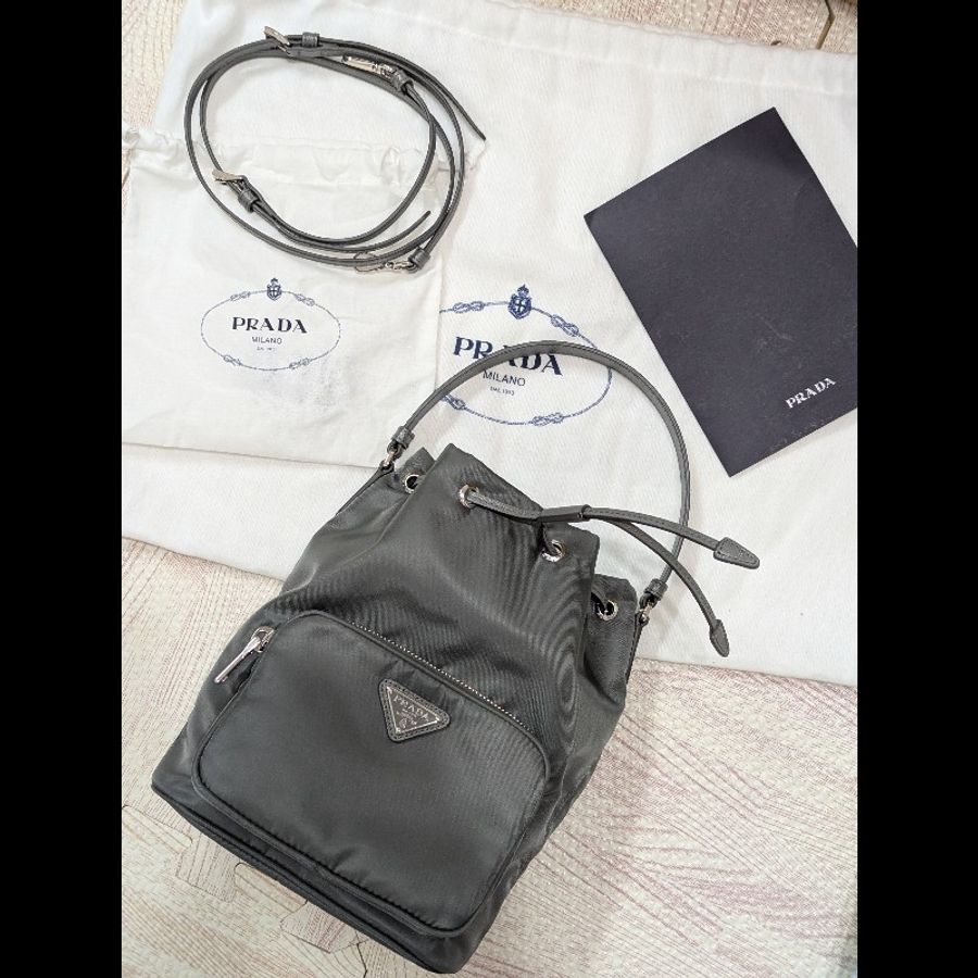 Prada 尼龍 水桶包 灰色 Duet Re-Nylon bucket bag-0