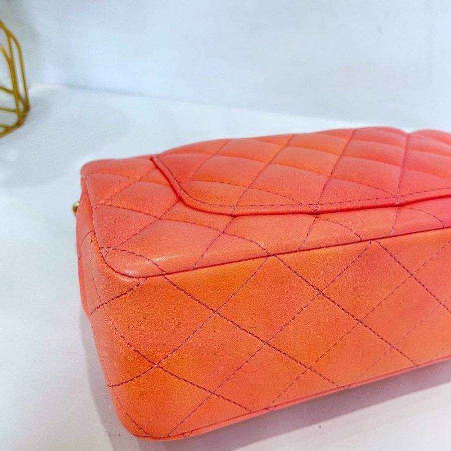 【CHANEL】香奈兒 Lambskin Classic Flap Bag 20 Handle 粉色漸變 金扣 CF20手柄 20x12x6 正品(二手)F1334-6