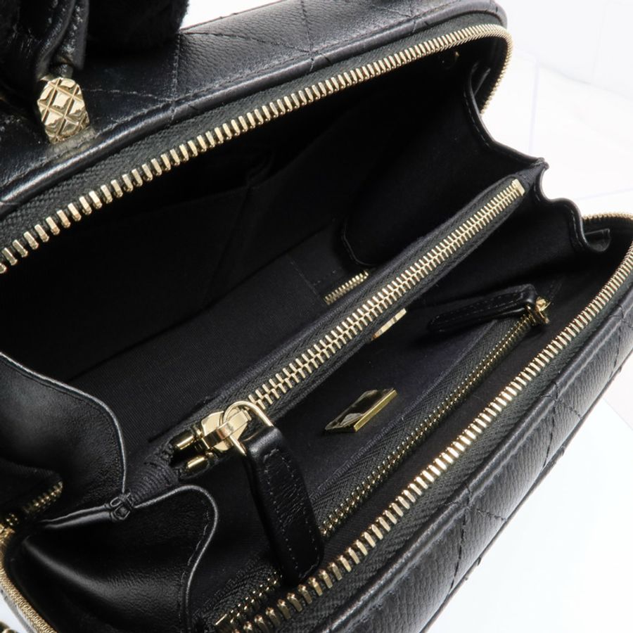 CHANEL 牛皮皮革Vanity Case金扣手挽肩背兩用袋-4