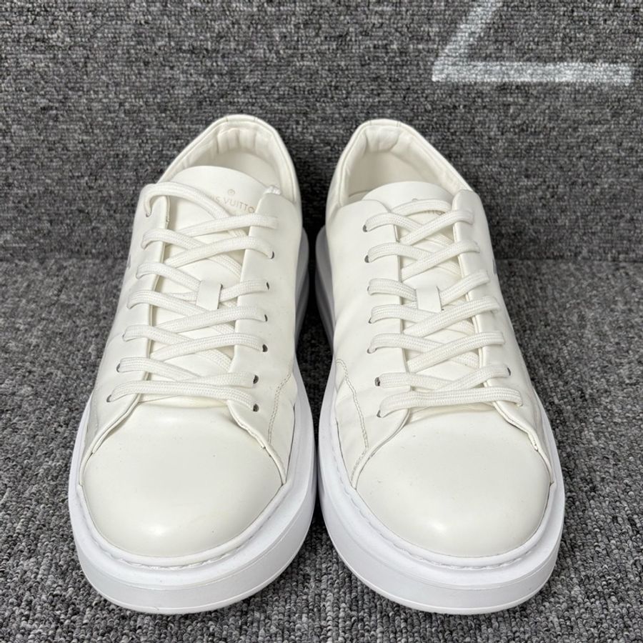99新LV 路易威登 白色皮面厚底松糕鞋42.5碼一-1