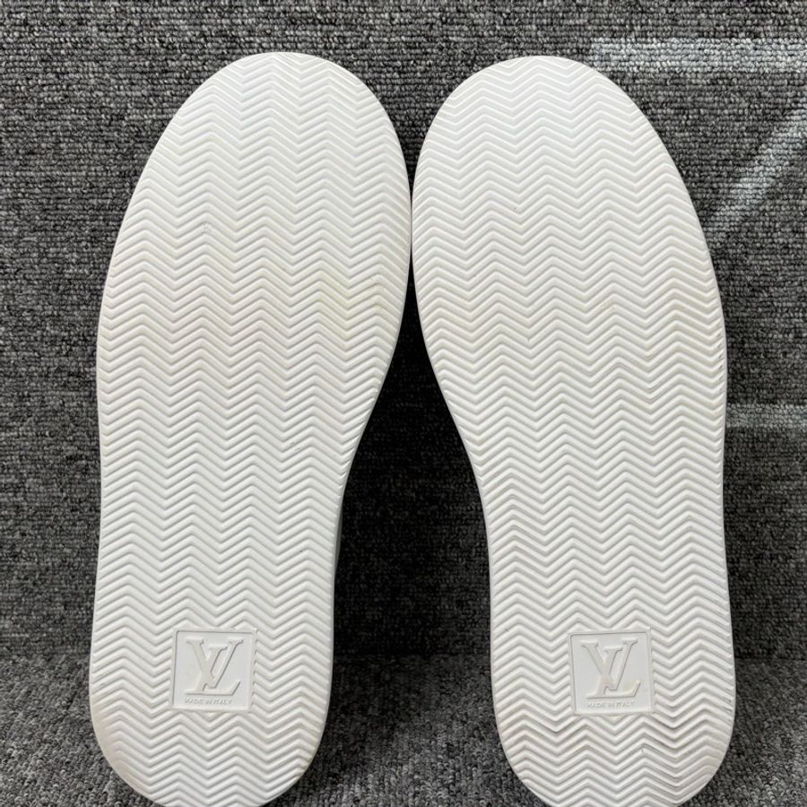 99新LV 路易威登 白色皮面厚底松糕鞋42.5碼一-4