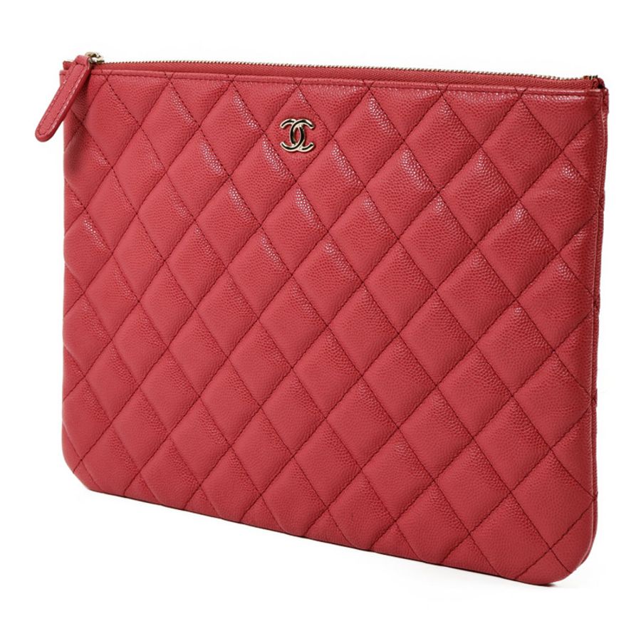 CHANEL 牛皮皮革Pouch金扣手拿包-2