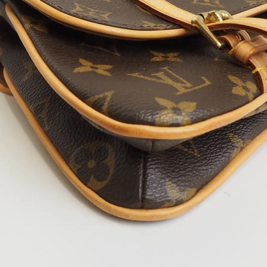 LOUIS VUITTON MARELLE變形金剛中號-24
