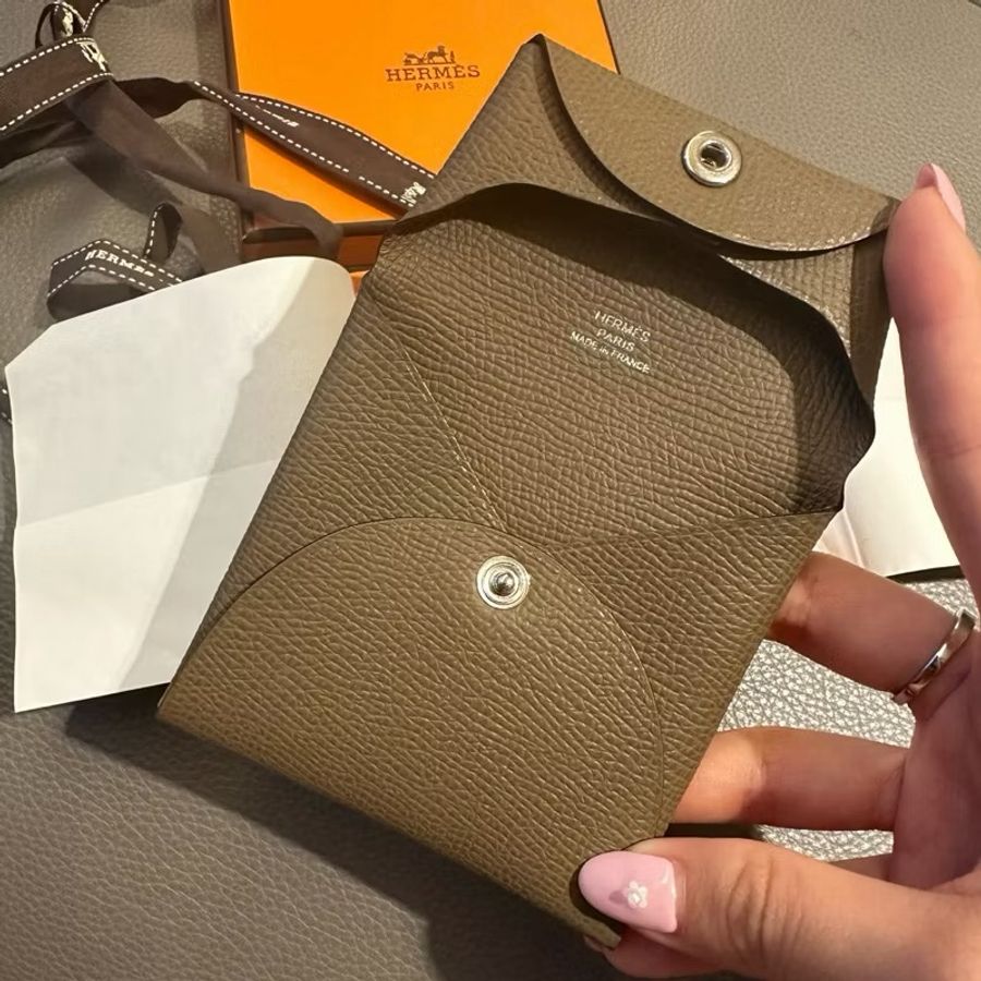 全新✨Hermes 愛馬仕 金剛色 馬場最好入手的小可愛 Bastia零錢包-9