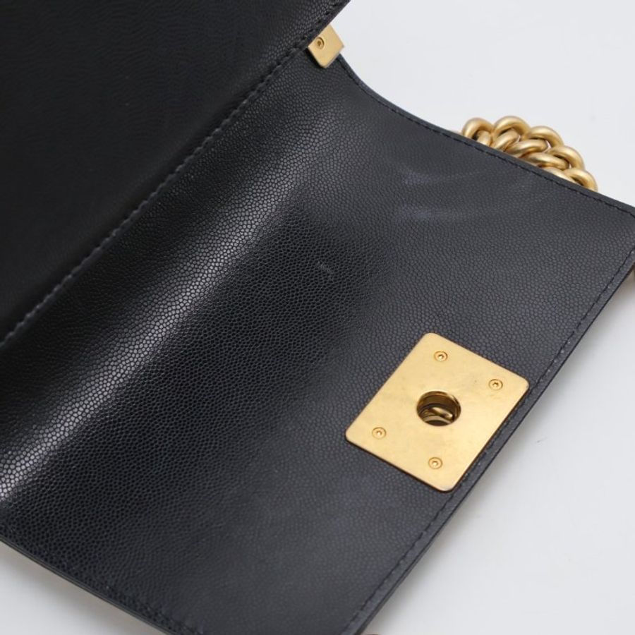 CHANEL 23B Handle boy 20 - 黑金-3