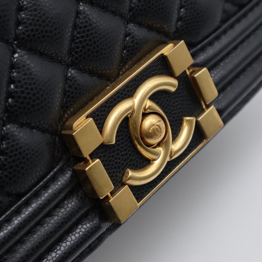CHANEL 23B Handle boy 20 - 黑金-5