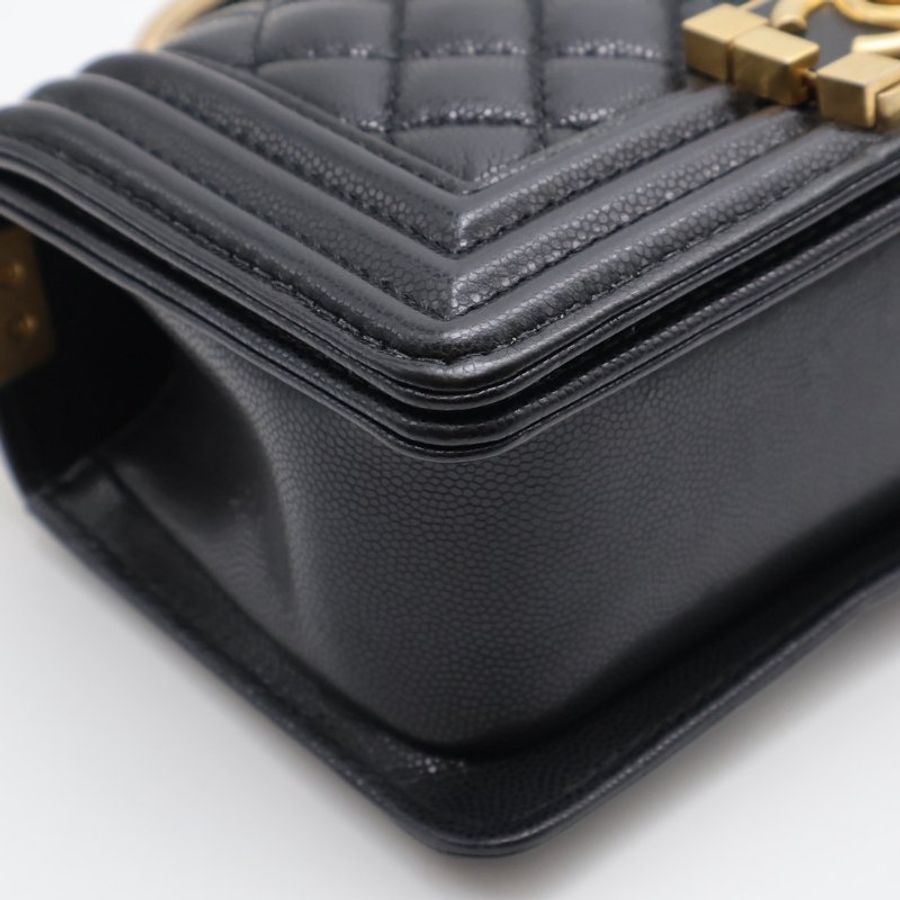 CHANEL 23B Handle boy 20 - 黑金-12