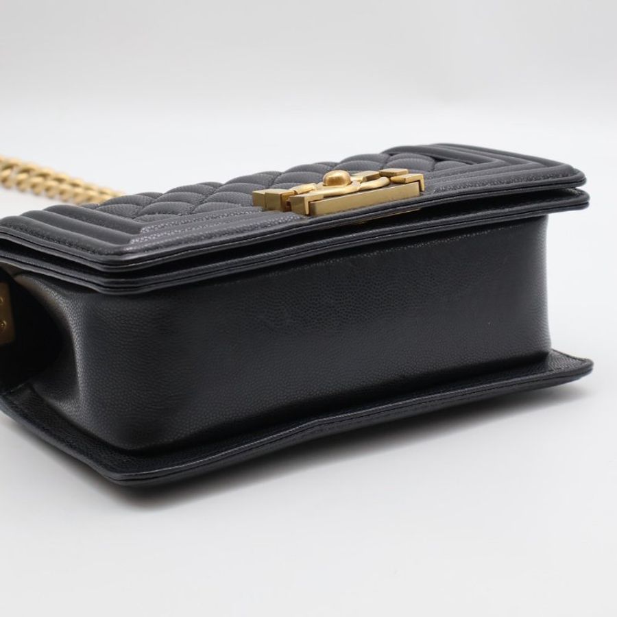CHANEL 23B Handle boy 20 - 黑金-14