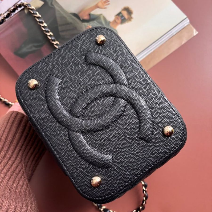 ::CHANEL:: AS3171 香奈兒經典雙C LOGO菱格紋小牛皮化妝/兩用包(黑色)-5