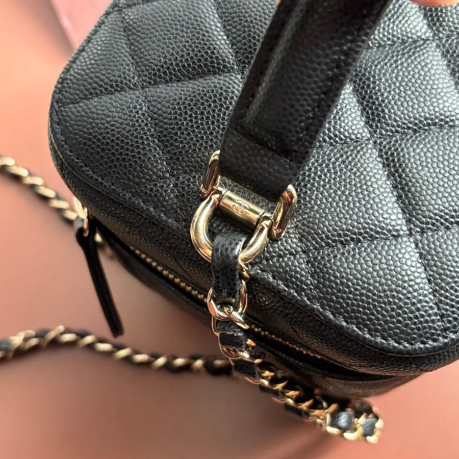 ::CHANEL:: AS3171 香奈兒經典雙C LOGO菱格紋小牛皮化妝/兩用包(黑色)-7