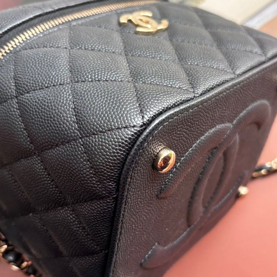 ::CHANEL:: AS3171 香奈兒經典雙C LOGO菱格紋小牛皮化妝/兩用包(黑色)-8