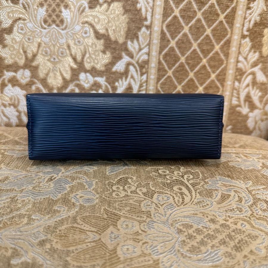LV 藍EPI牛皮銀釦化妝包PM M40638-2