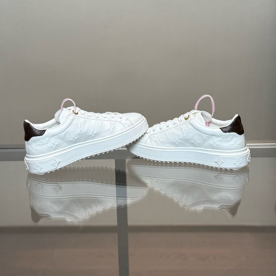 97新LOUIS VUITTON/路易威登 LV Time Out 白色浮雕老花滿印 尺碼/36.5碼,無附件一-5