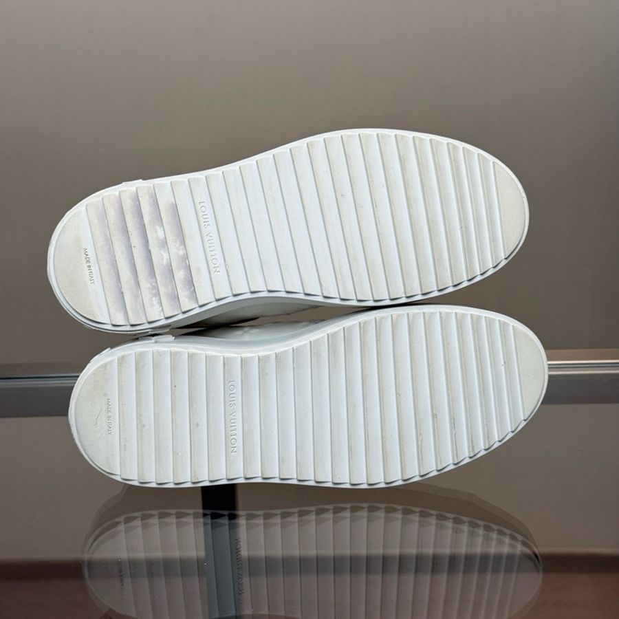 97新LOUIS VUITTON/路易威登 LV Time Out 白色浮雕老花滿印 尺碼/36.5碼,無附件一-8