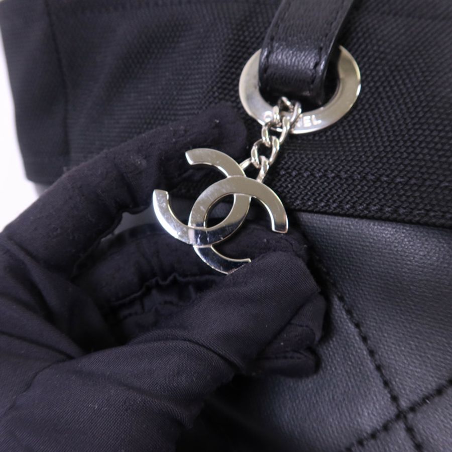 CHANEL 塗層帆布/尼龍Paris Biarritz Tote銀扣手挽袋-9