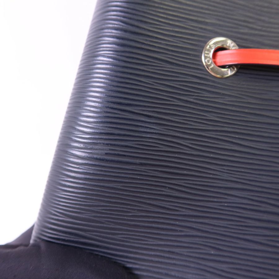 LOUIS VUITTON Epi Neo Noe BB手挽袋-18