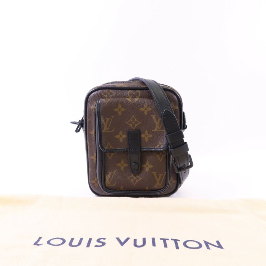 LOUIS VUITTON Monogram Macassar Christopher Wearable Wallet肩背袋-14