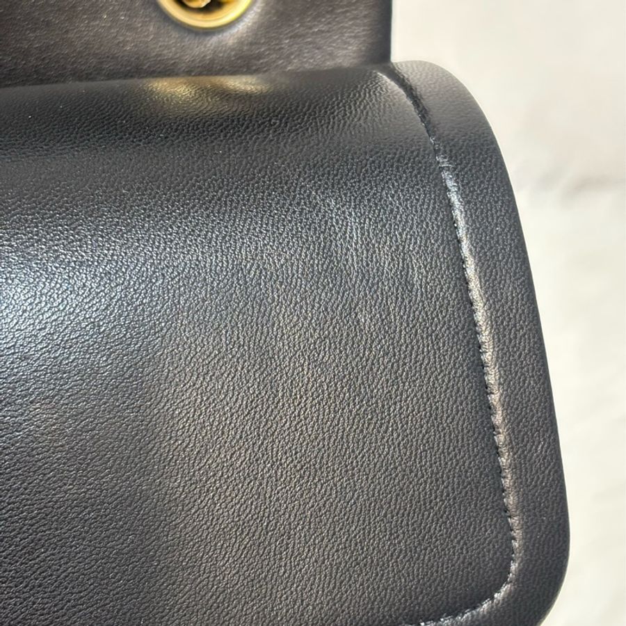 CHANEL A58600 COCO 30 CF JUMBO 黑色羊皮金鍊 肩背包斜背包口蓋包-19