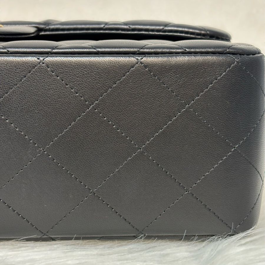 CHANEL A58600 COCO 30 CF JUMBO 黑色羊皮金鍊 肩背包斜背包口蓋包-33