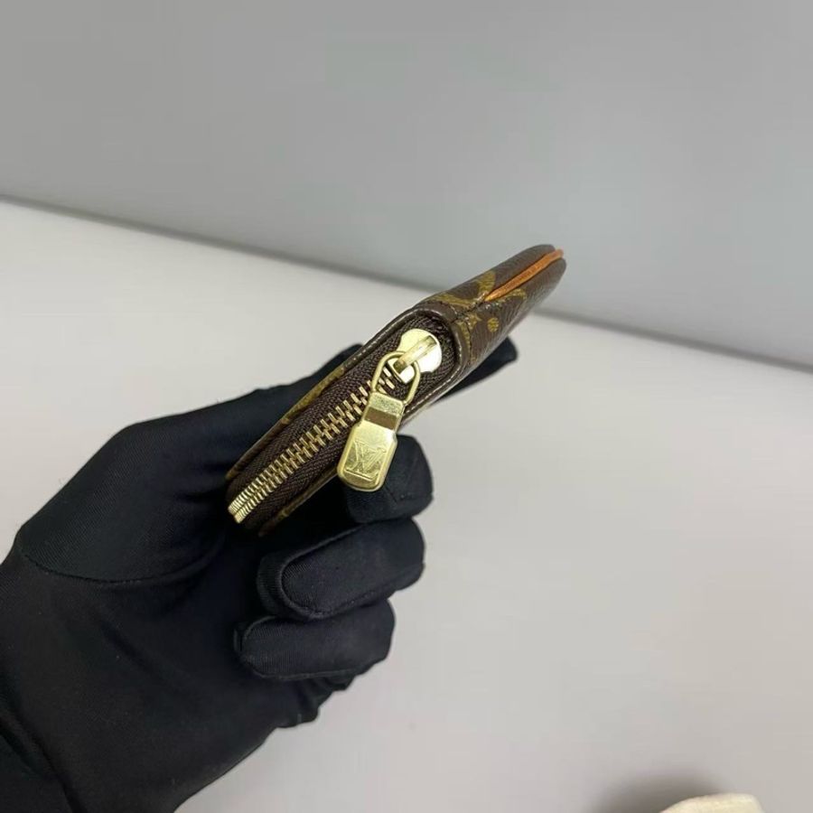 LV 老花村上隆熊貓零錢包 尺寸約10×10 附件塵袋 。-7