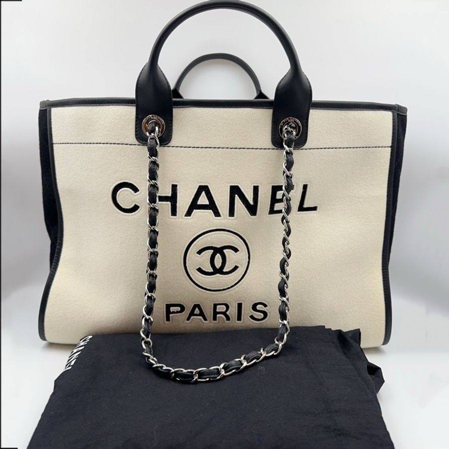 99新CHANEL 香奈兒 19K 沙灘包 購物袋 熊貓配色 拼色黑白字母大Logo 毛氈布拼牛皮 托特包 尺寸:長55cm 寬21cm 高32cm 附件:防塵袋-0