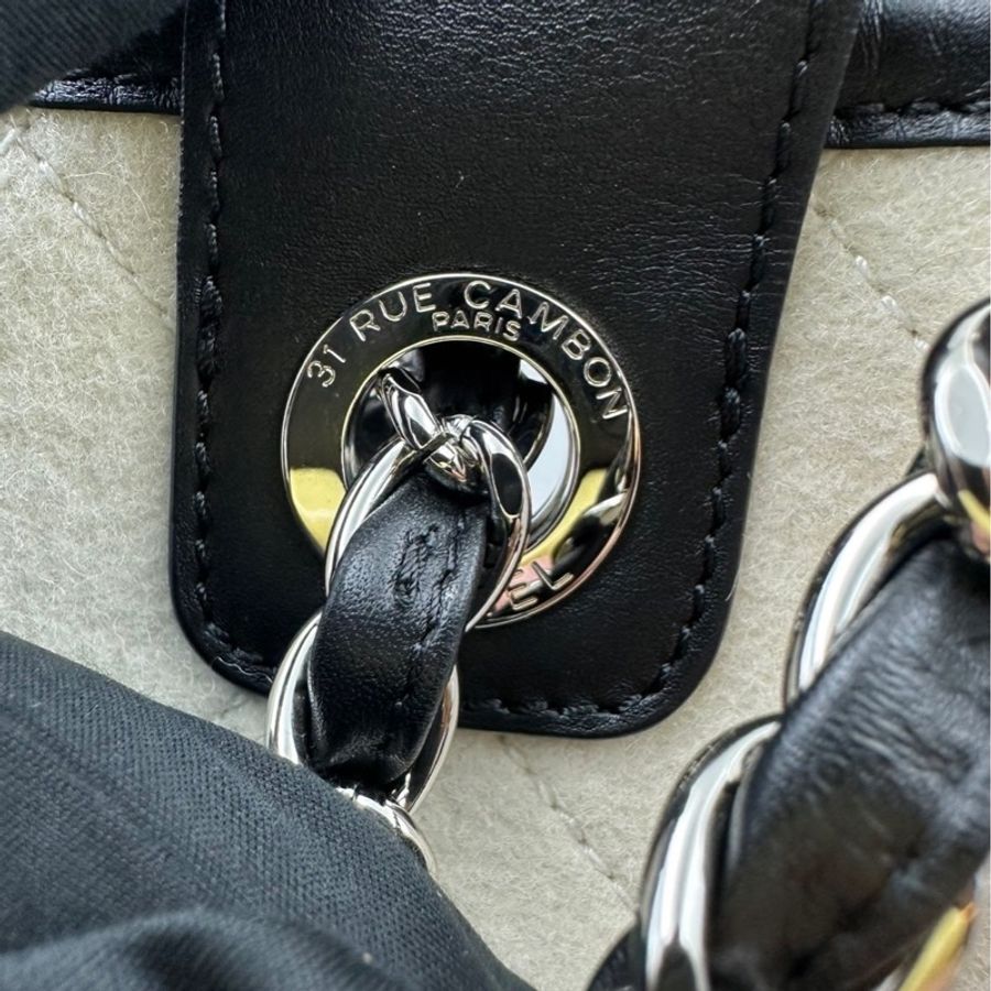 99新CHANEL 香奈兒 19K 沙灘包 購物袋 熊貓配色 拼色黑白字母大Logo 毛氈布拼牛皮 托特包 尺寸:長55cm 寬21cm 高32cm 附件:防塵袋-9