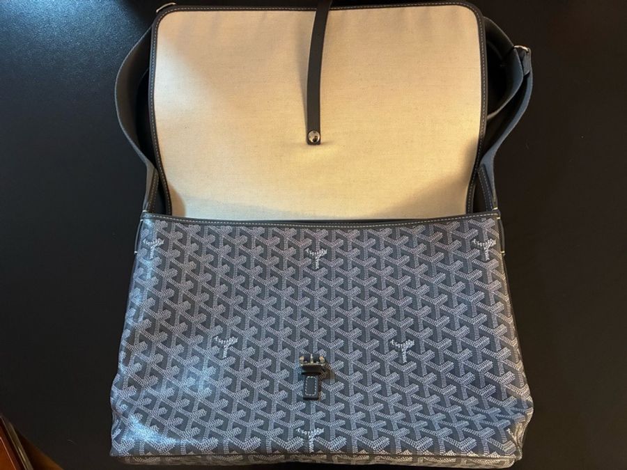 Goyard Capetien MM Messenger Bag-1