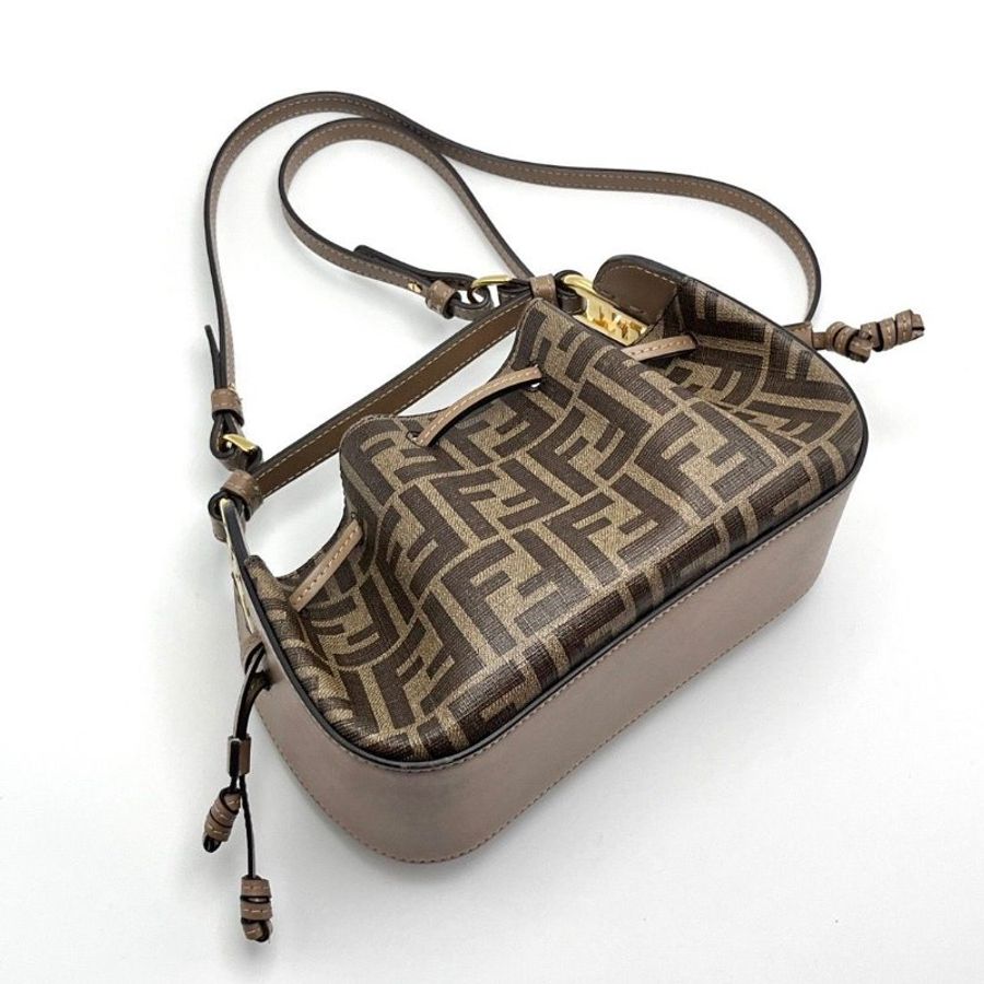 FENDI 經典老花抽繩mini手提肩背斜背餃子包 23*14*8 9新 配件塵袋-3